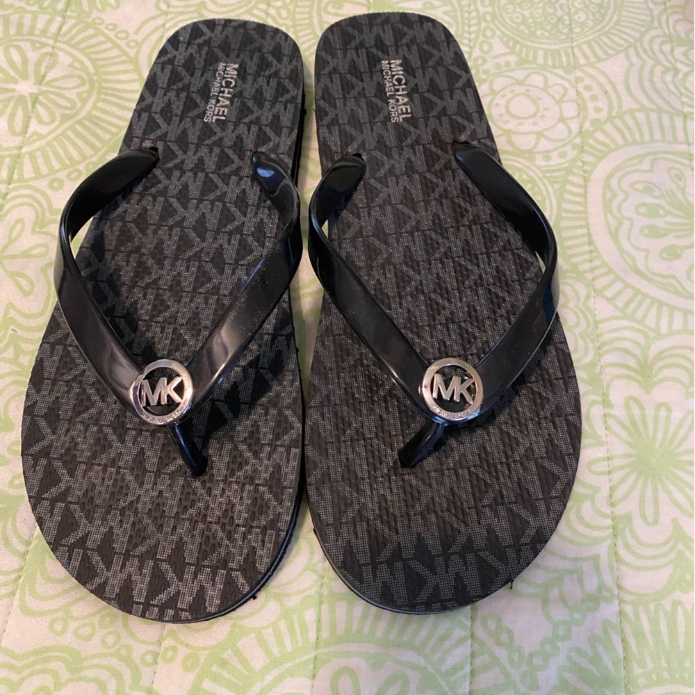 MK Flip Flops